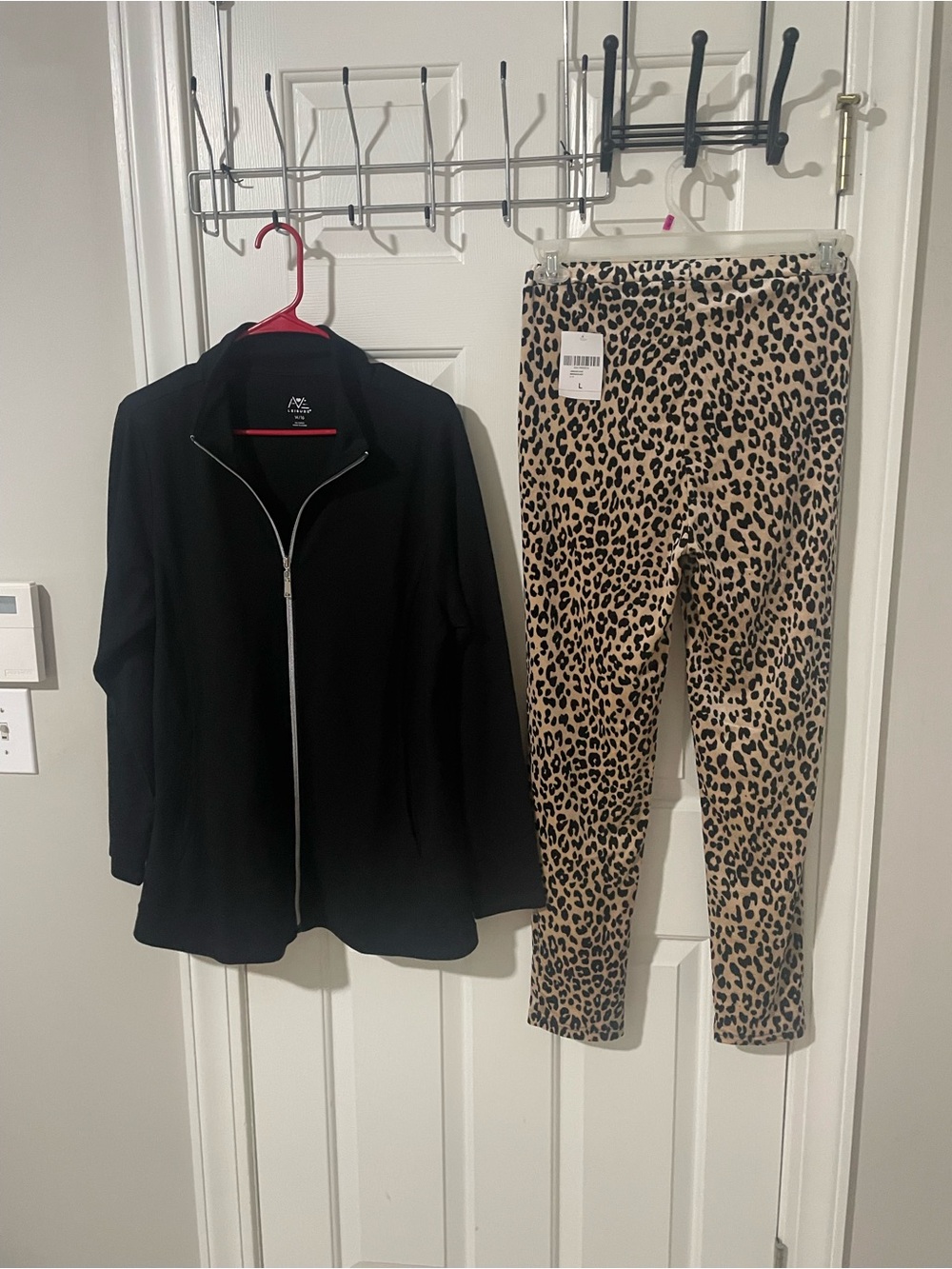 Leopard Print Pull-On leggings large velour zip up 14/16 blk ave jacket